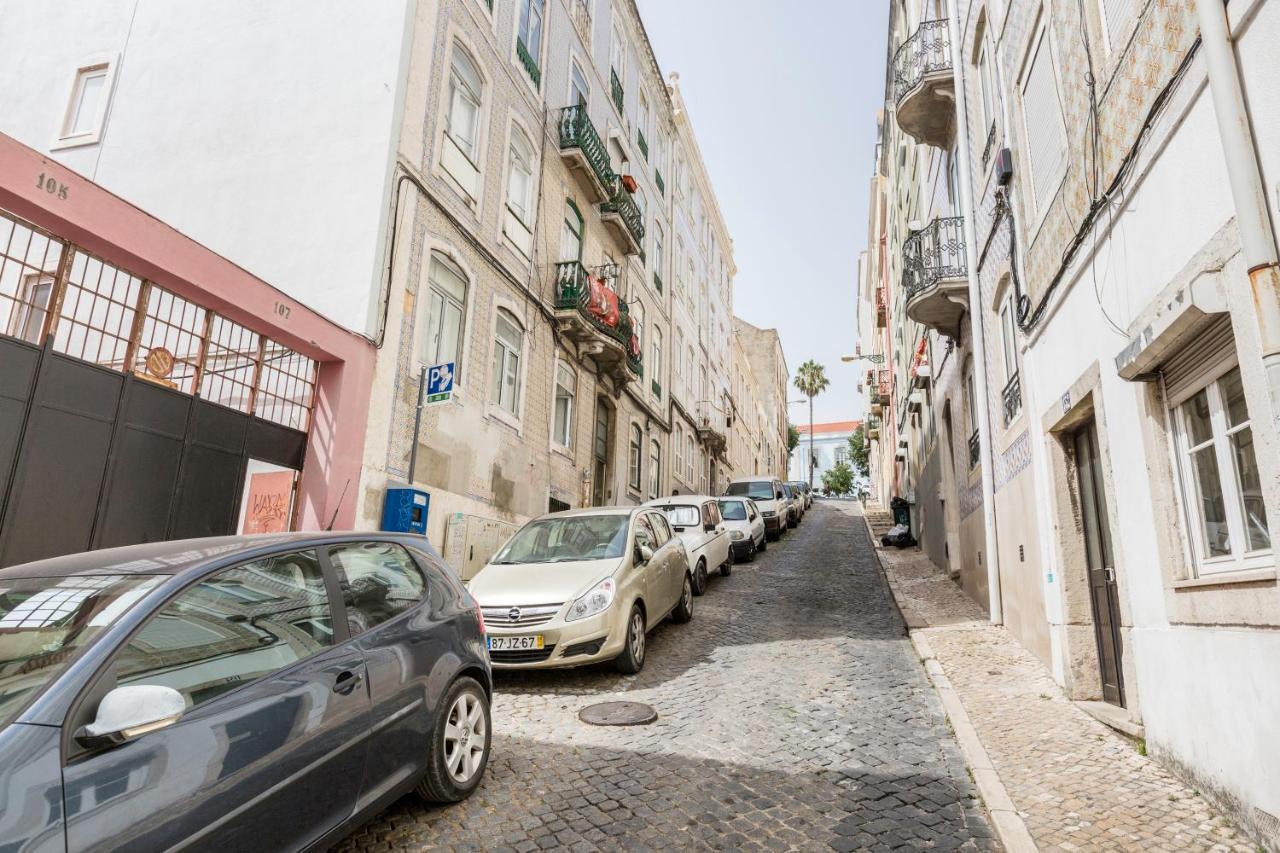 Feel Home In This Stunning Renovated Nest In Graca Lisboa Exteriör bild