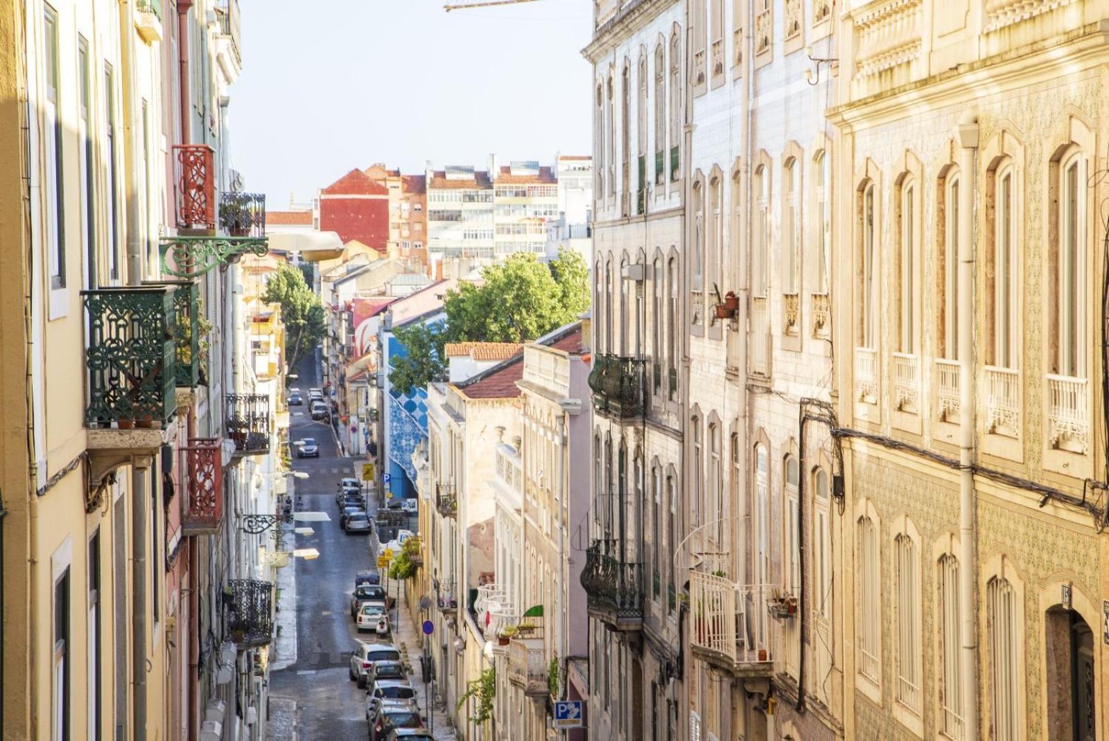 Feel Home In This Stunning Renovated Nest In Graca Lisboa Exteriör bild